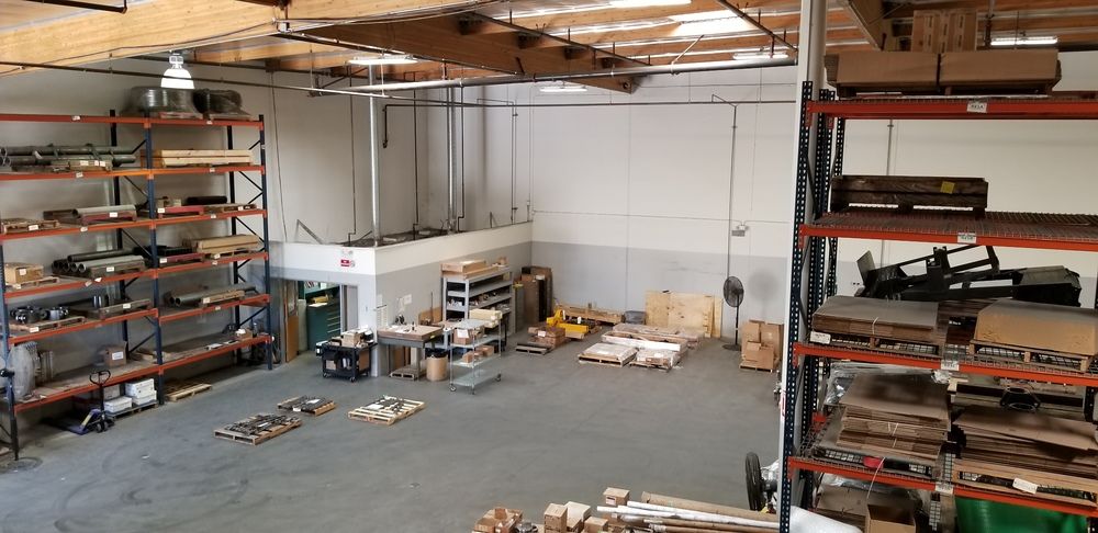 Malabar Industrial Property: 220 W Los Angeles Ave, Simi Valley, CA 93065
